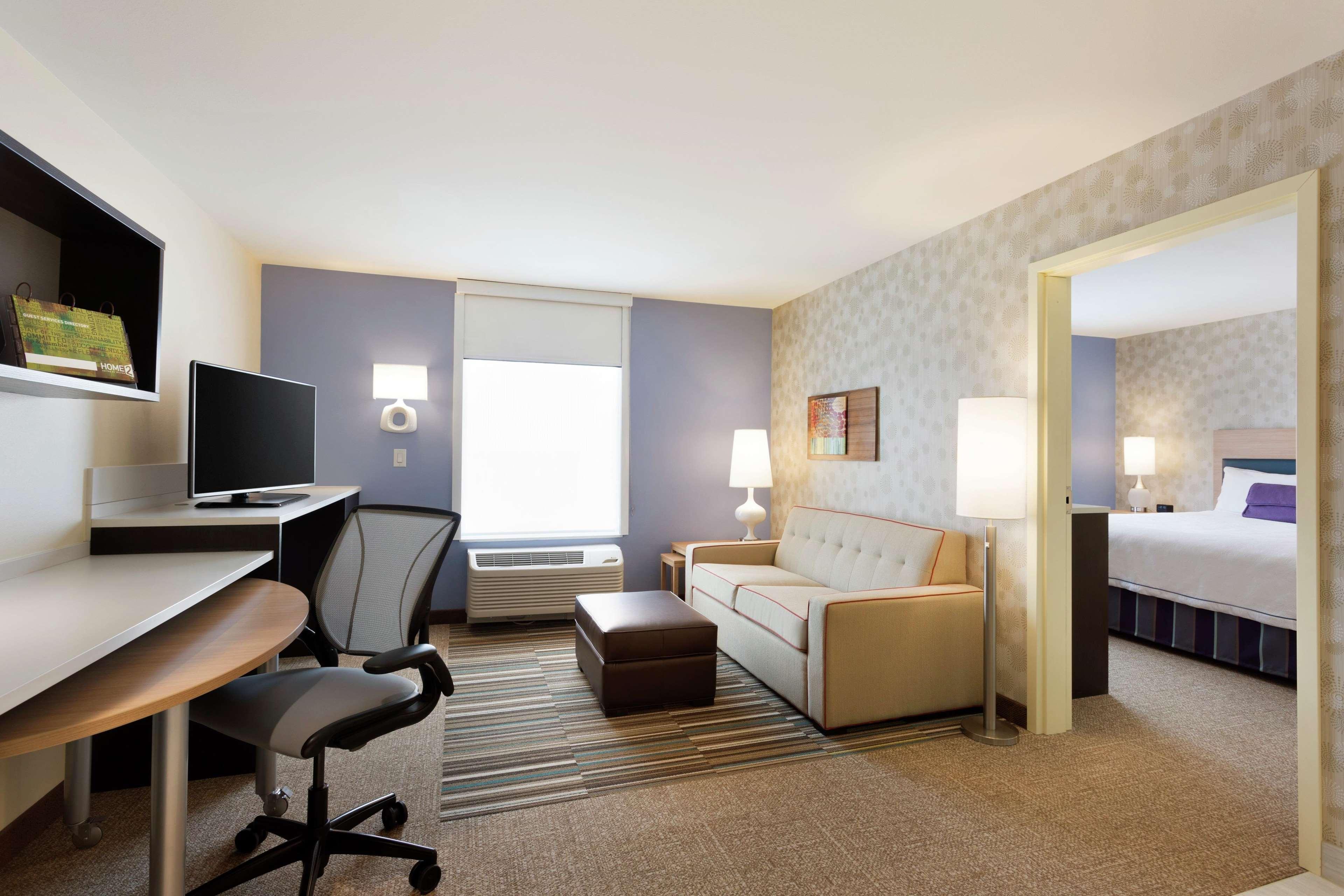 Home2 Suites By Hilton Мидленд Экстерьер фото